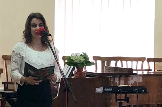 Студентка групи ММ-21 Тетяна Ладиненко Студентка групи ММ-21 Тетяна Ладиненко